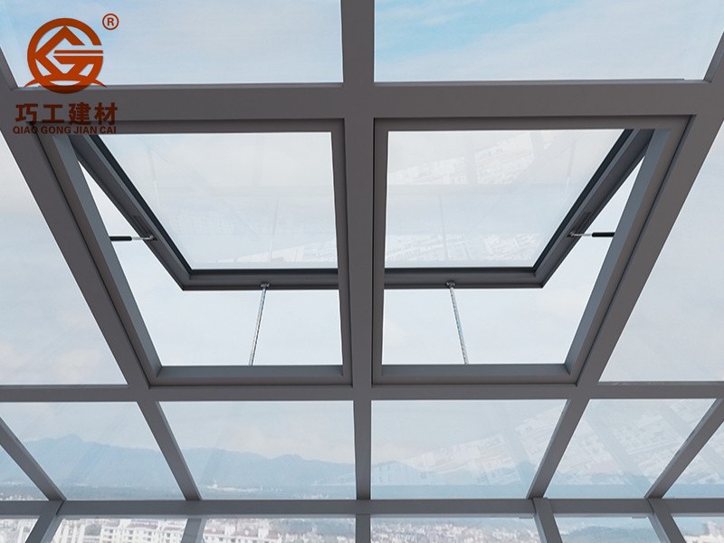  鋁合金庭院采光井下地室通風口玻璃陽光房電手動上開天窗防水